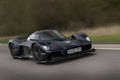 Aston-Martin-Valkyrie-7