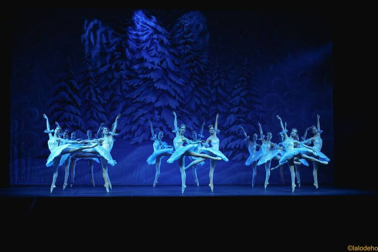 EL CASCANUECES - BALLET DE KIEV EL CASCANUECES - BALLET DE KIEV