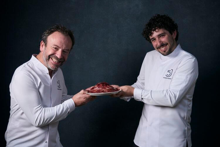 Casa Marcial protagonista de Cinco Jotas By Casa Marcial protagonista de Cinco Jotas By