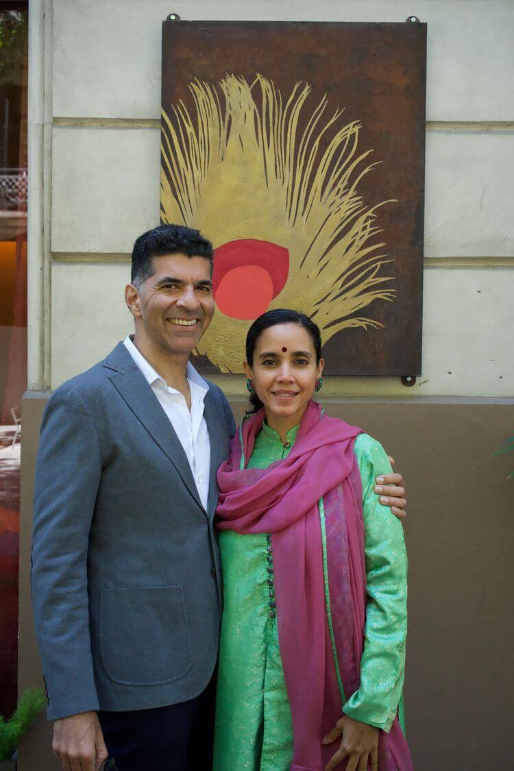 Rajnish Kapoor y Mayura Rajnish Kapoor y Mayura